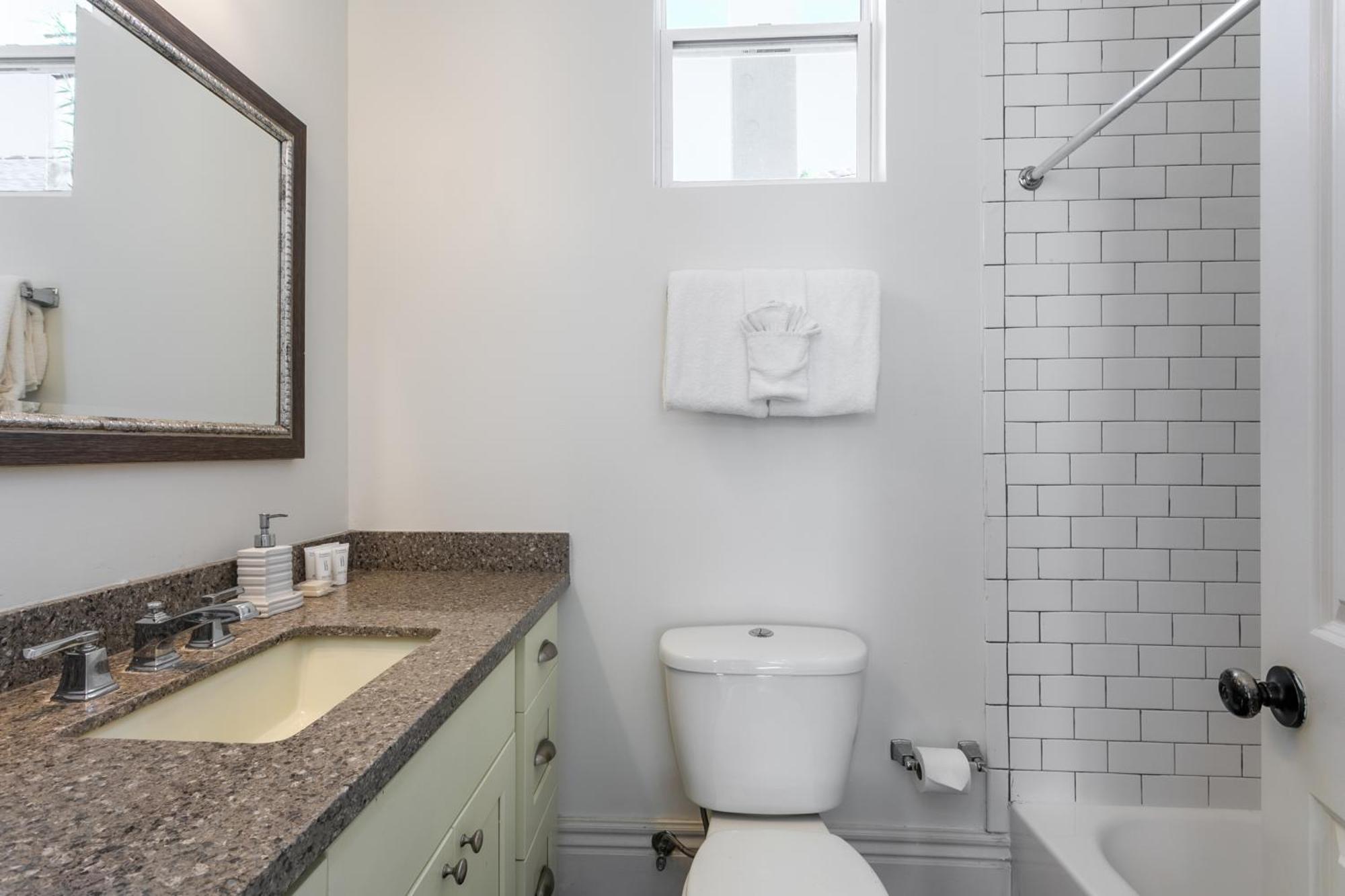 Ferienwohnung Charming 2Br On Carondelet By Hosteeva New Orleans Exterior foto