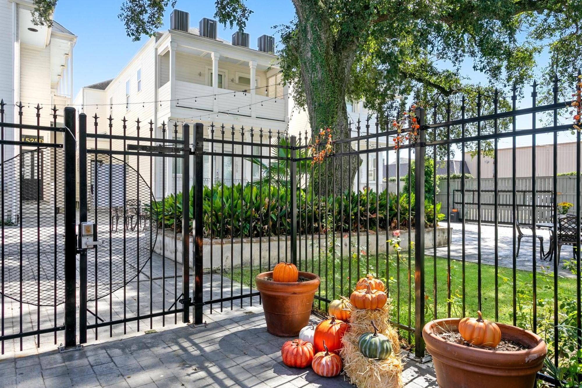 Ferienwohnung Charming 2Br On Carondelet By Hosteeva New Orleans Exterior foto